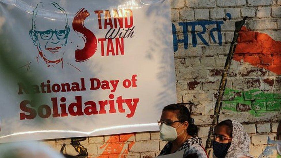 45e0323d8a408b02740eb4343062a058