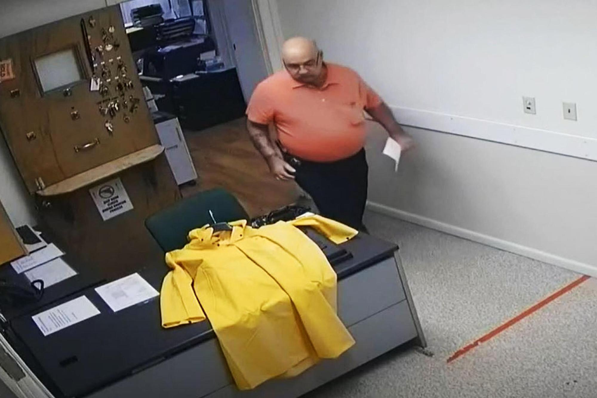 8eccc43a6d20f86576dabce74553fcf9