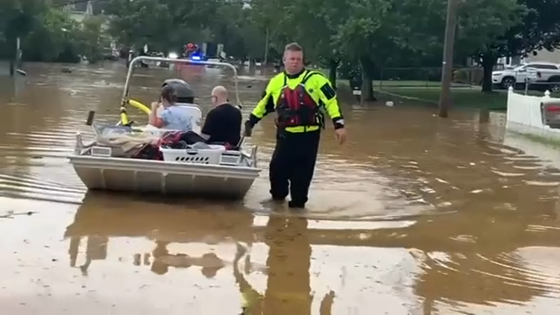 6122c0c02f6b901586a357f8 o U v4