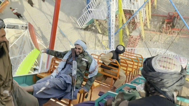 615497bb4d47022a9056e497 o U v2