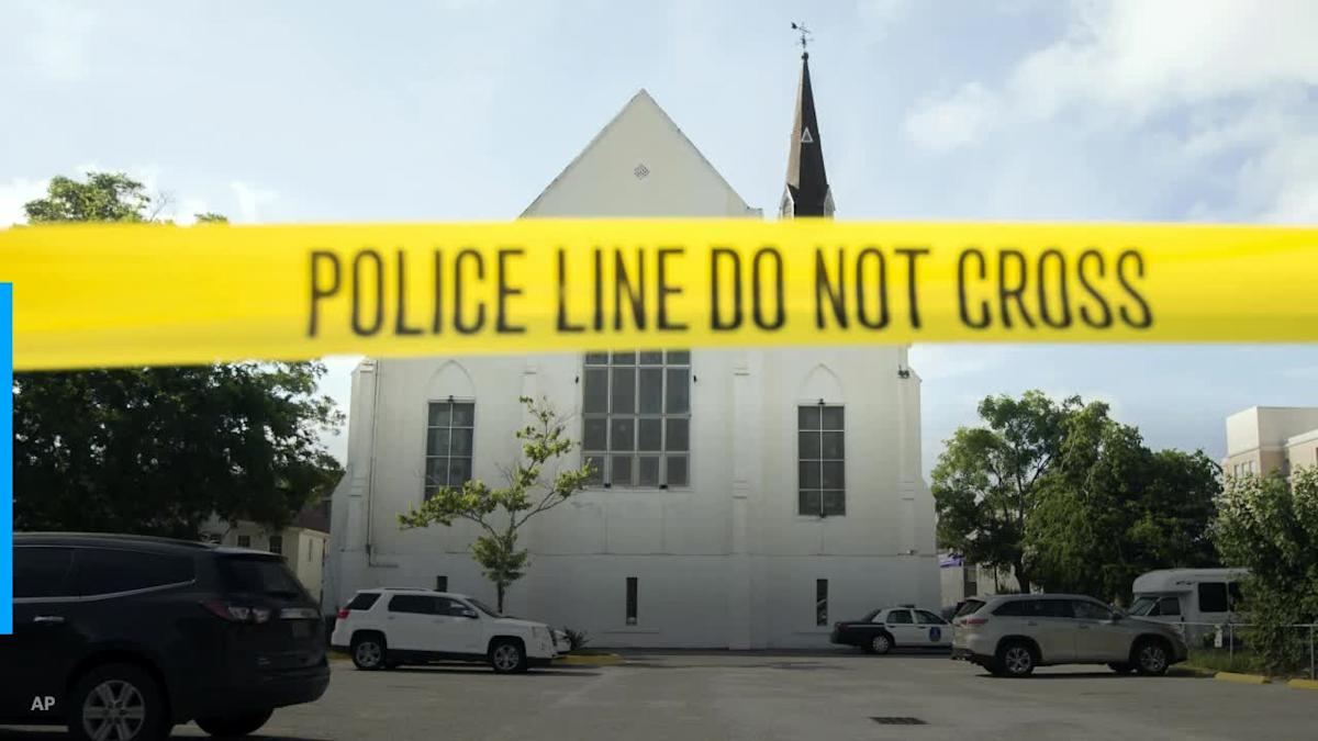 617b19c87cfab42a9c30d460 o U v2