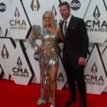 Winners and glamor on CMA Awards carpet 3 618cfd2a709d502ad523ab2c o U v2