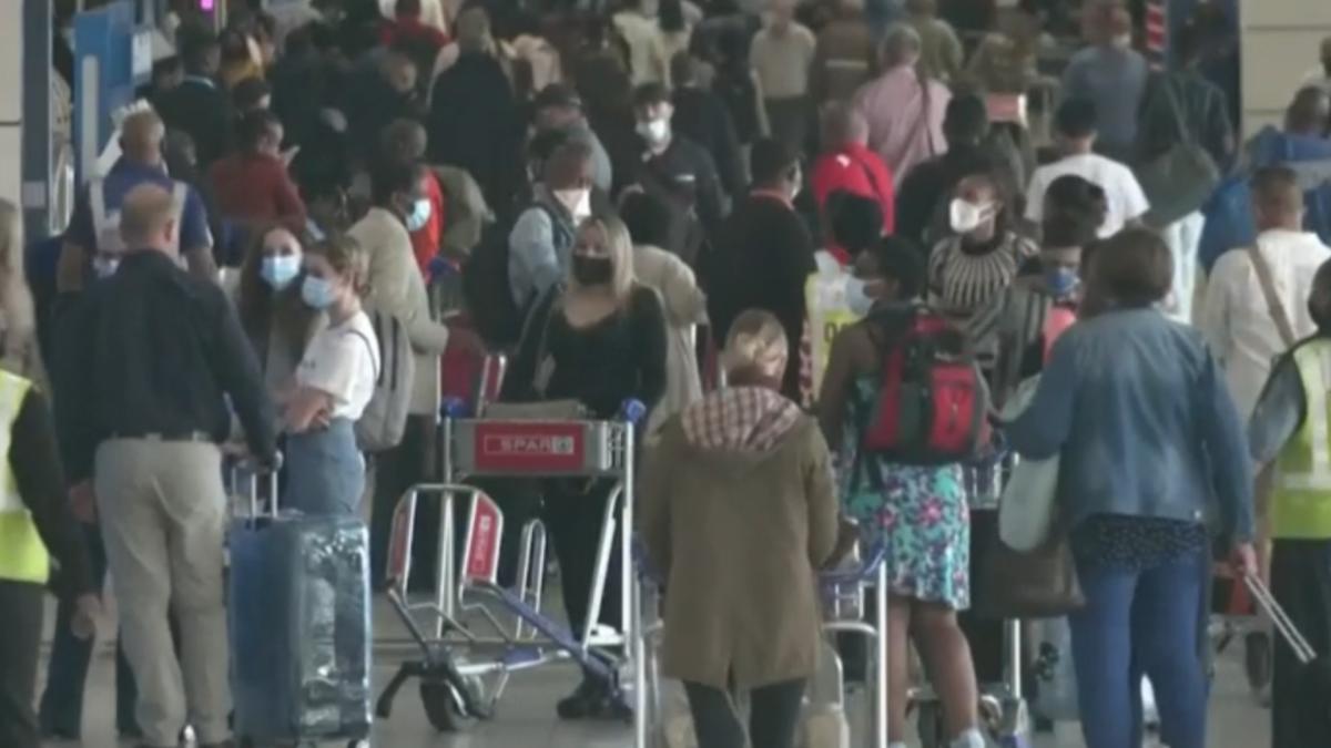 61a1251978856f75e6e2bc7f o U v2