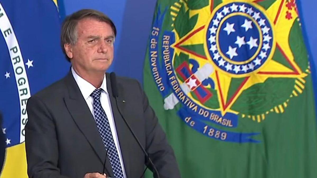 61b0dd63709d50218875471b o U v2