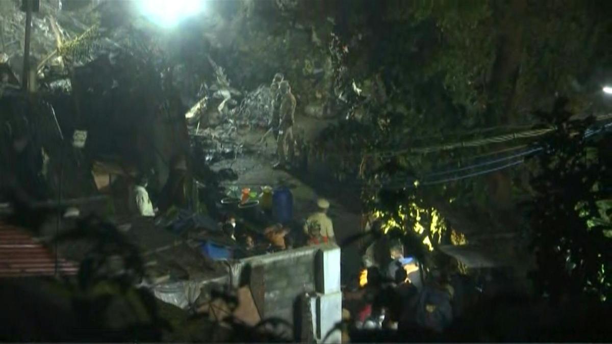 61b1ac704b8a6404eec397ad o U v2