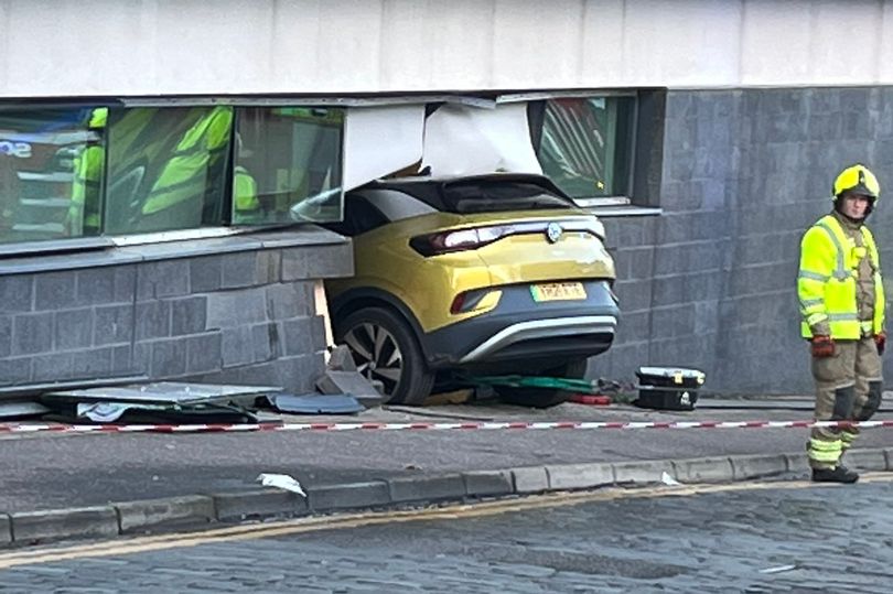 Car smash at Dundee University building