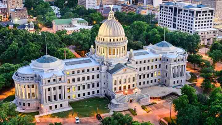 Mississippi State Enacts Ban on Gender-Affirming Care for Minors